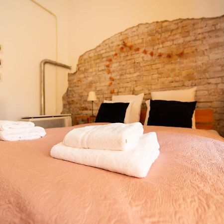 Ultra Central Cosy Ac Apartment بودابست المظهر الخارجي الصورة