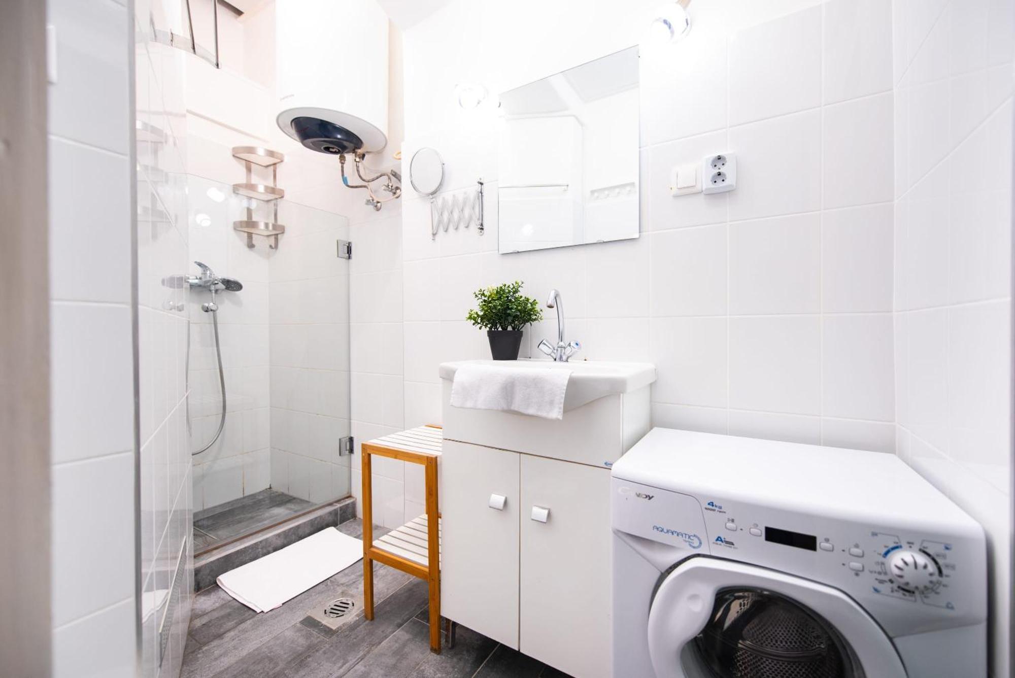 Ultra Central Cosy Ac Apartment بودابست المظهر الخارجي الصورة